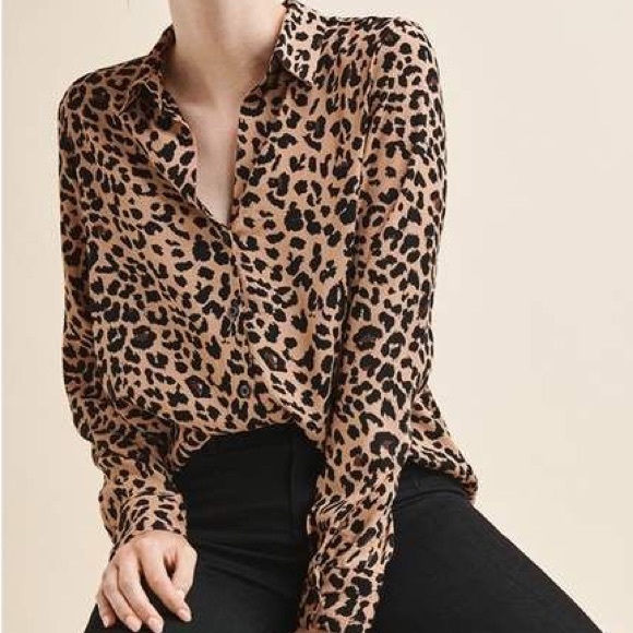 Dynamite leopard print blouse - Picture 1 of 2